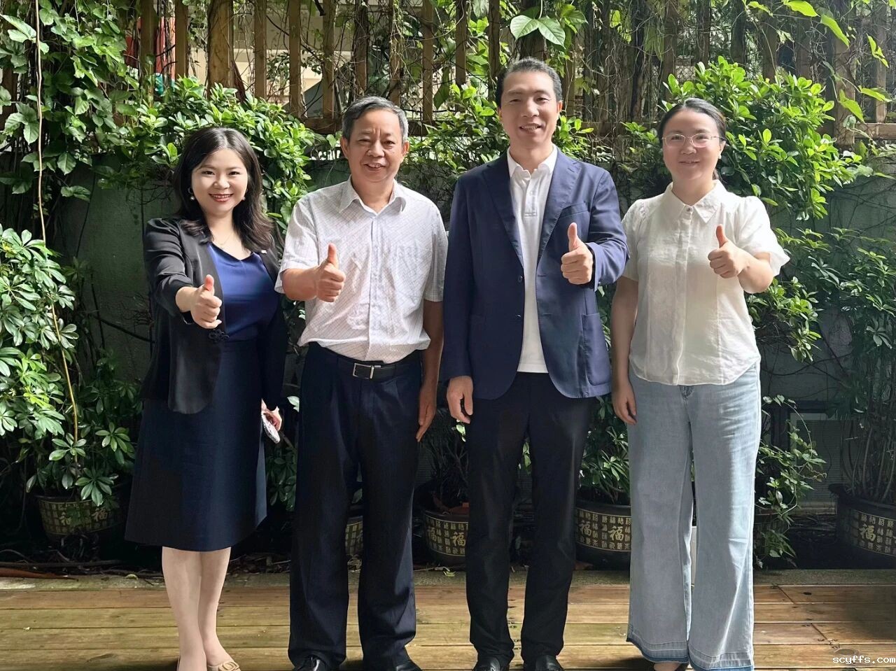 标准引领 友好共进：taptap手机安装包与深圳市建设工程标准学会座谈交流